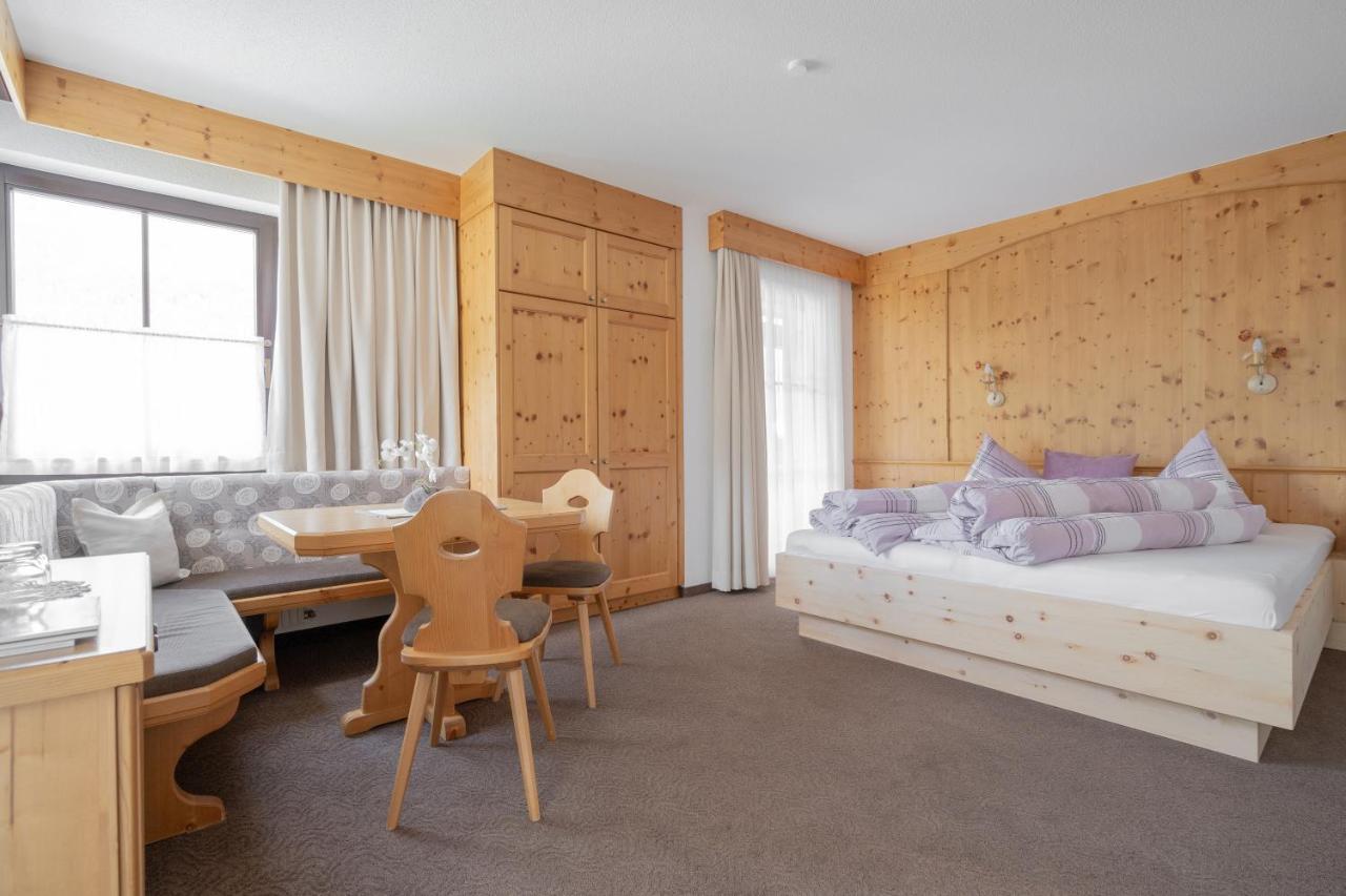 Hotel Felsenstueberl Sölden Eksteriør billede